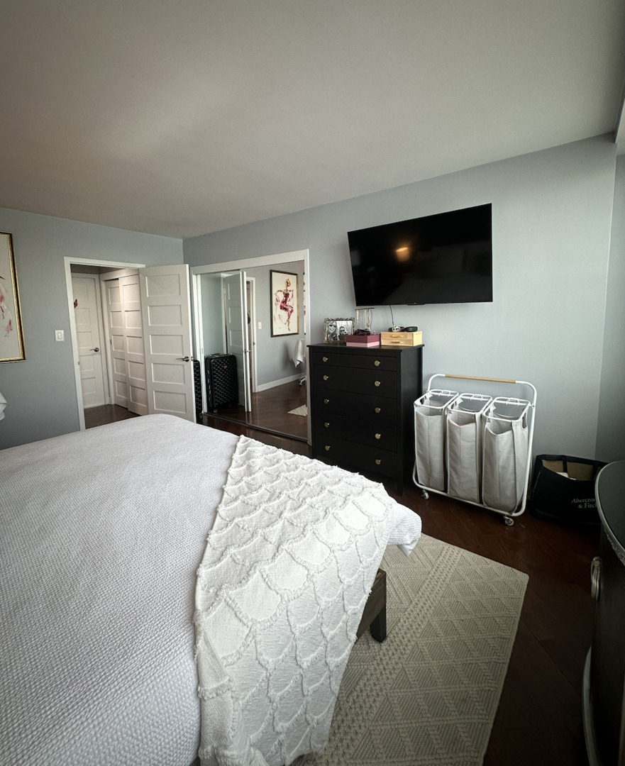 1150 N LAKE SHORE Drive Unit: 11D