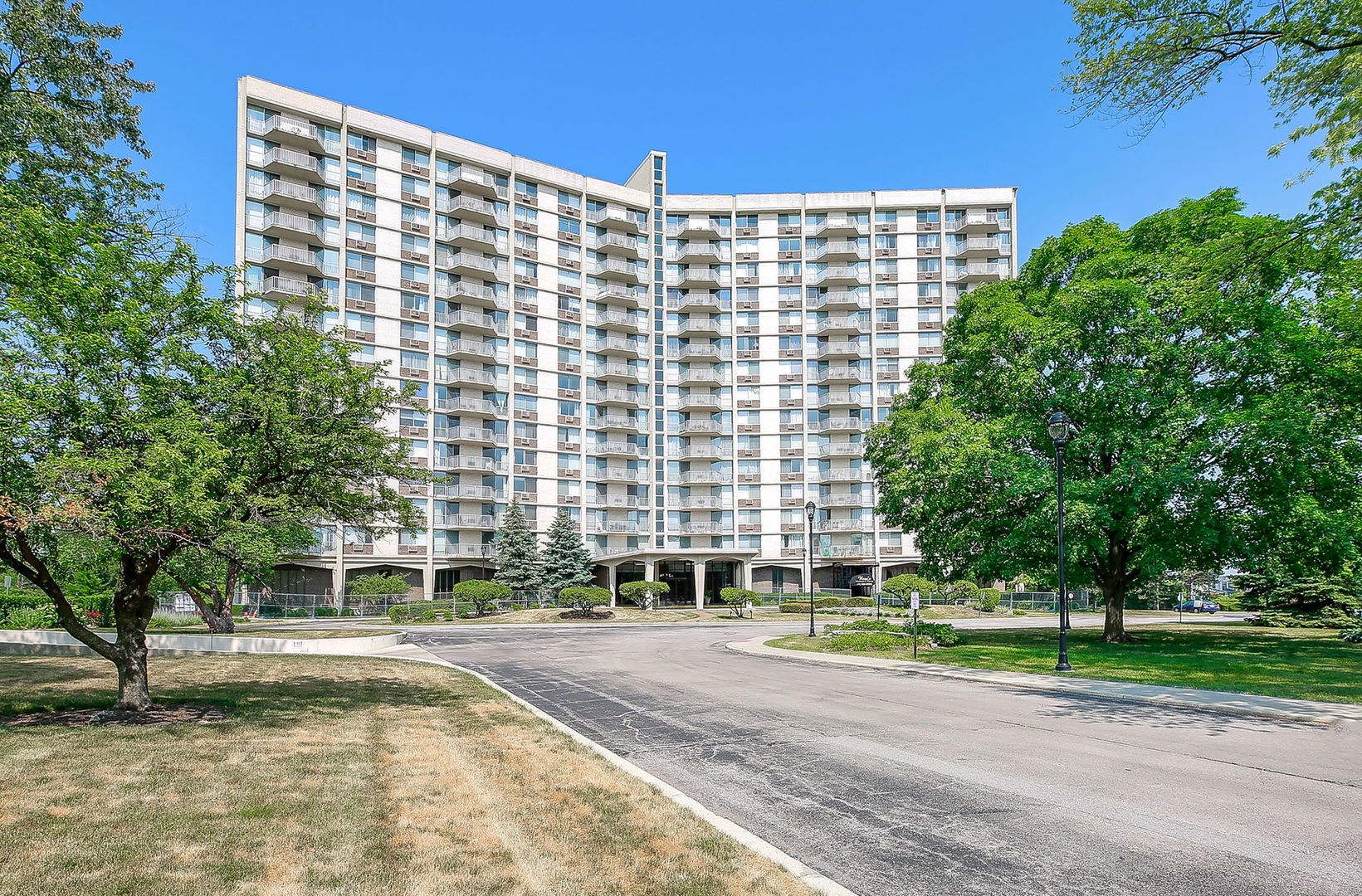 40 N Tower Road Unit: 10L