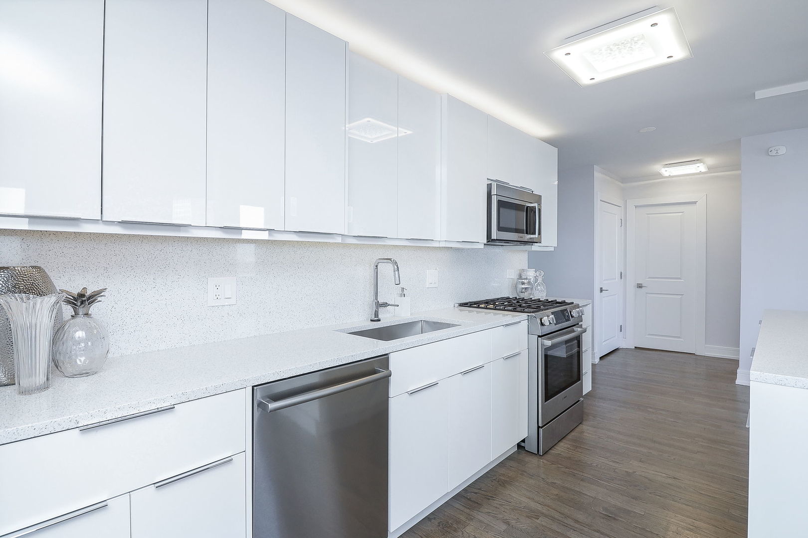 40 N Tower Road Unit: 10L