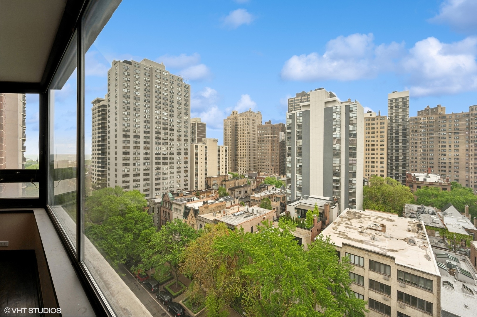 1410 N State Street Unit: 13A