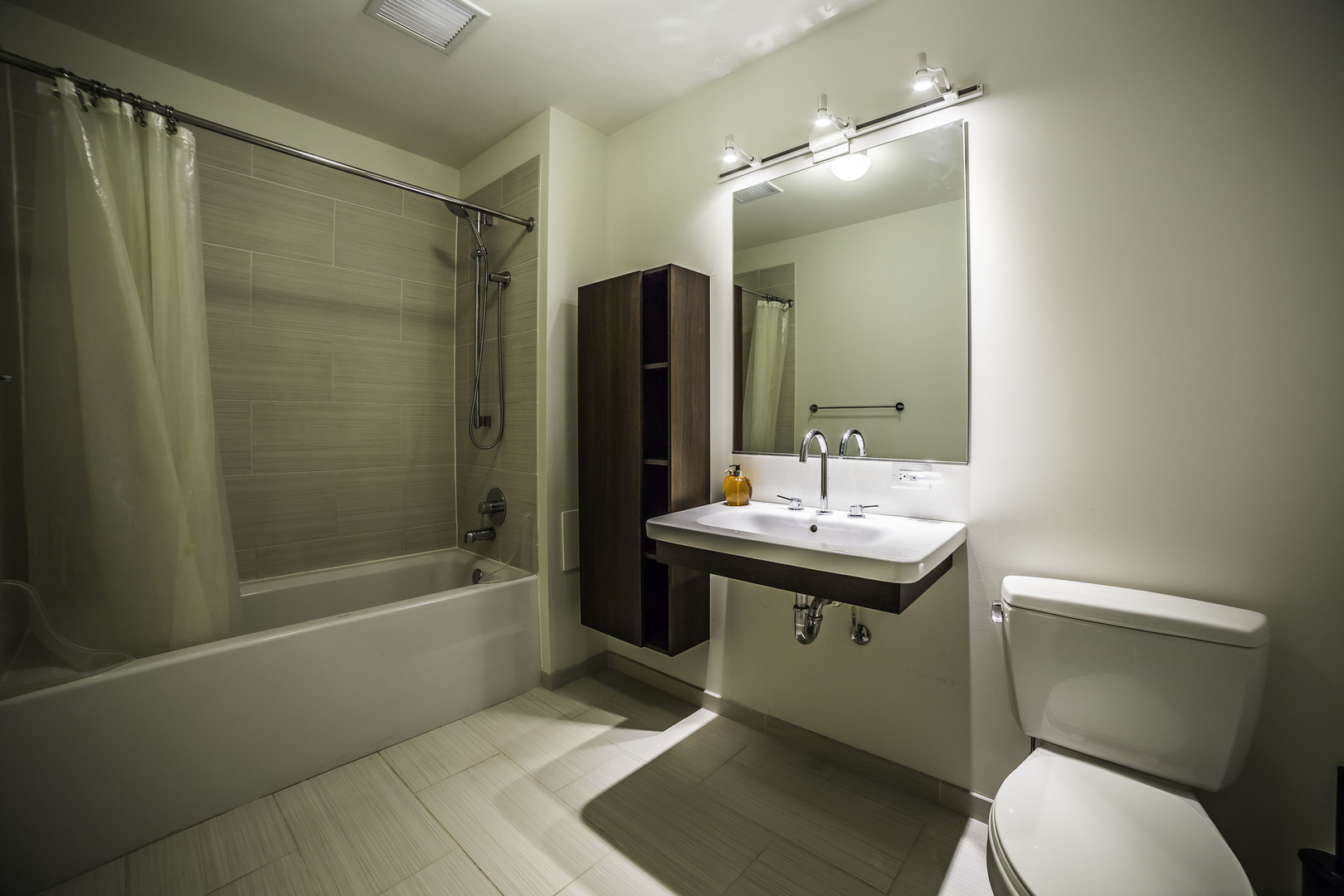 1345 S Wabash Avenue Unit: 407