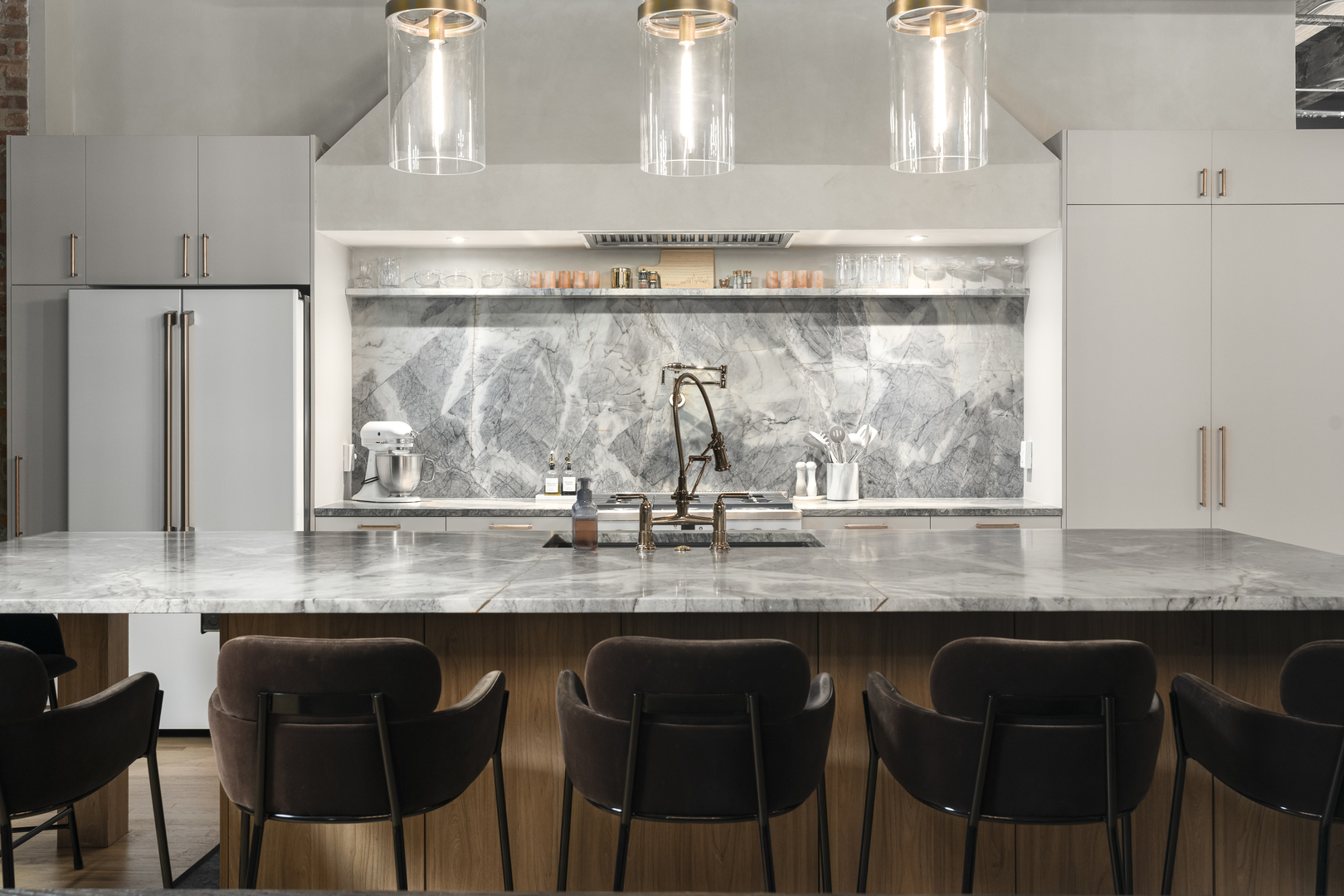 106 N Aberdeen Street Unit: PH2