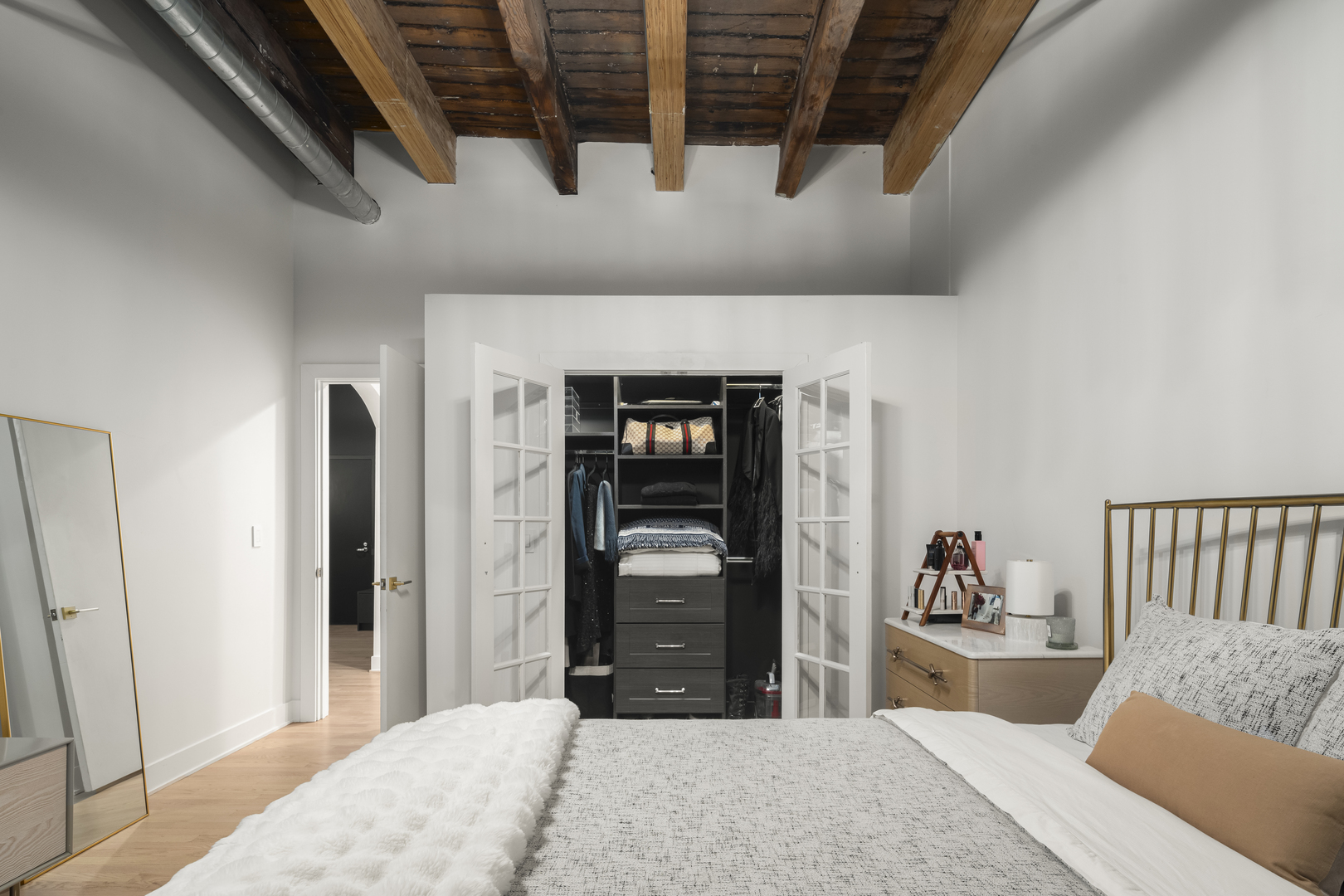 106 N Aberdeen Street Unit: PH2