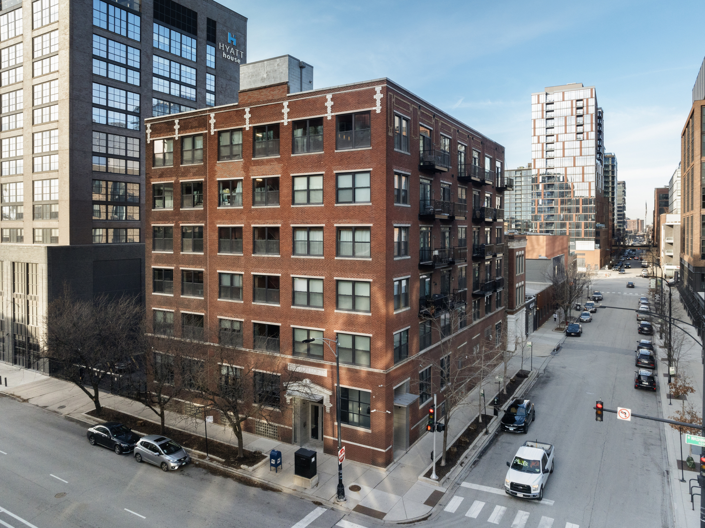 106 N Aberdeen Street Unit: PH2