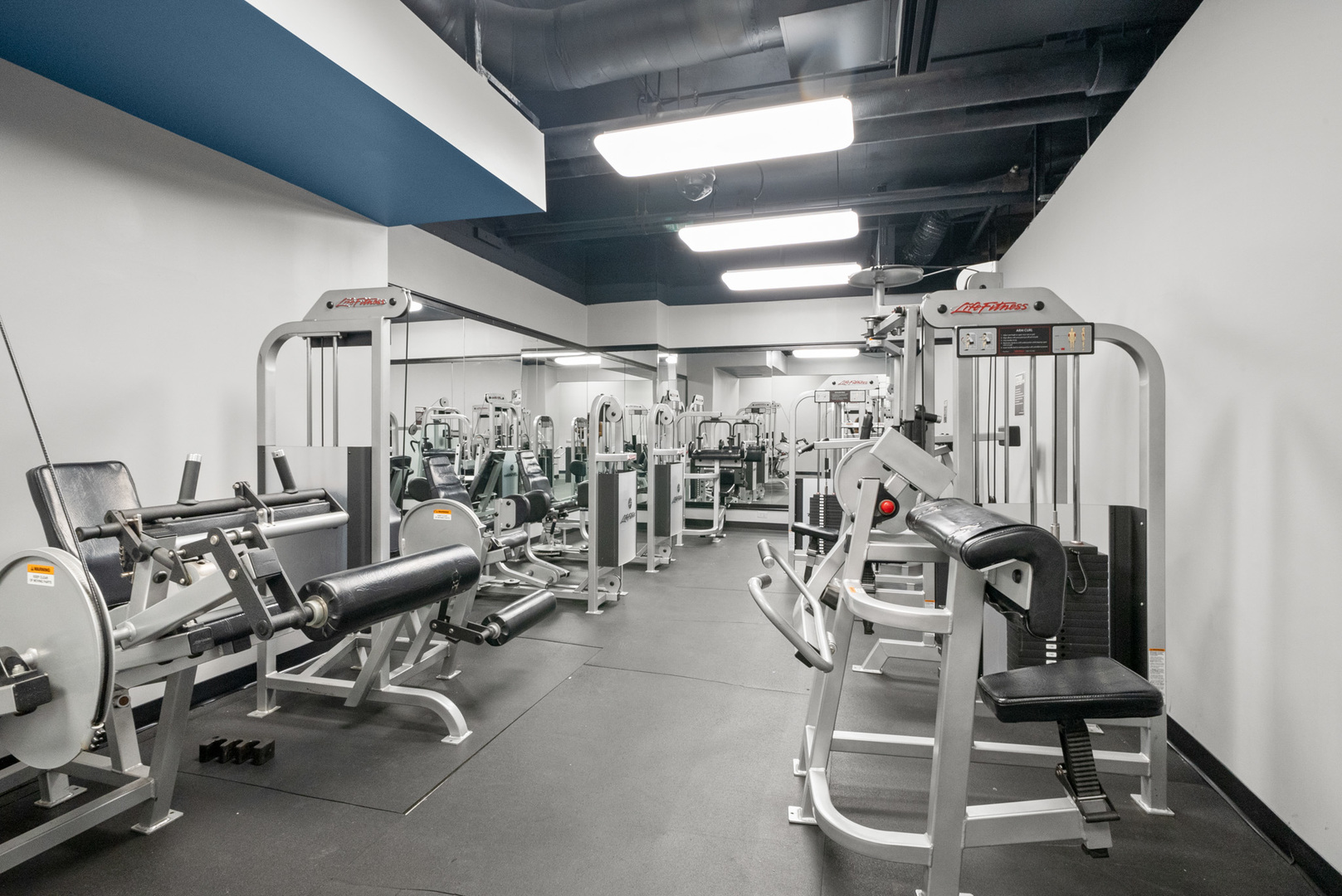 10 E Ontario Street Unit: 1201