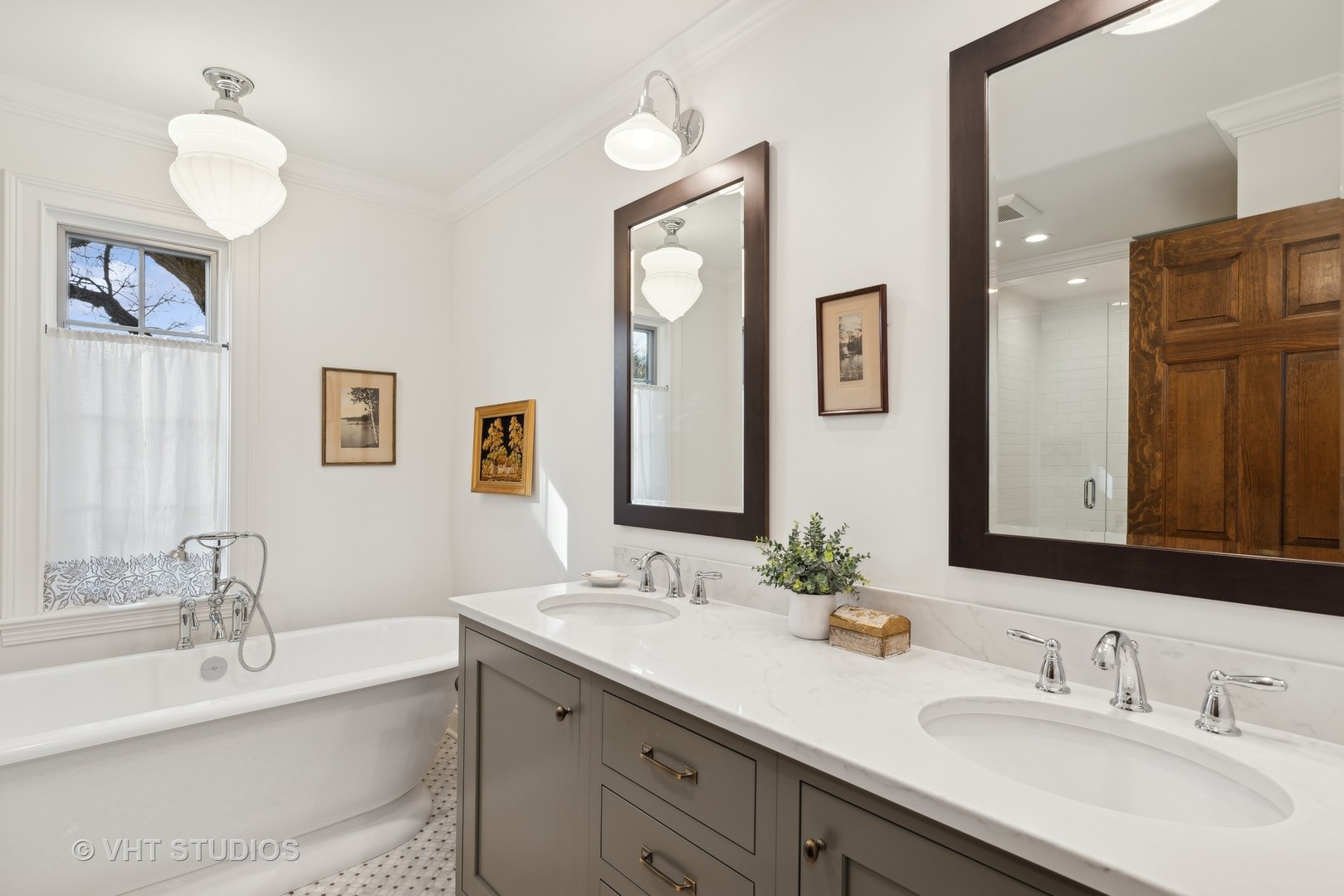 410 E Winchester Road