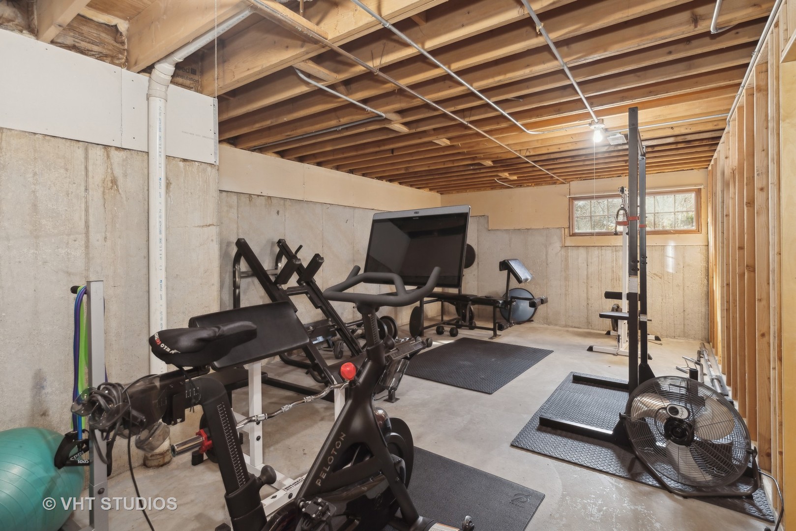 410 E Winchester Road