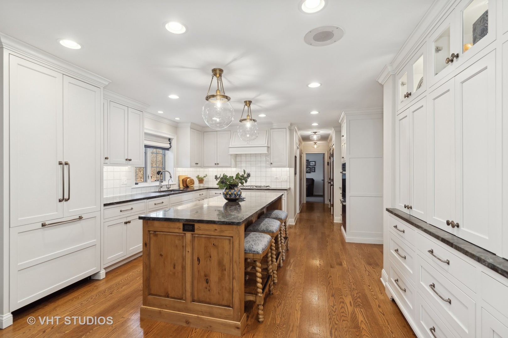 410 E Winchester Road