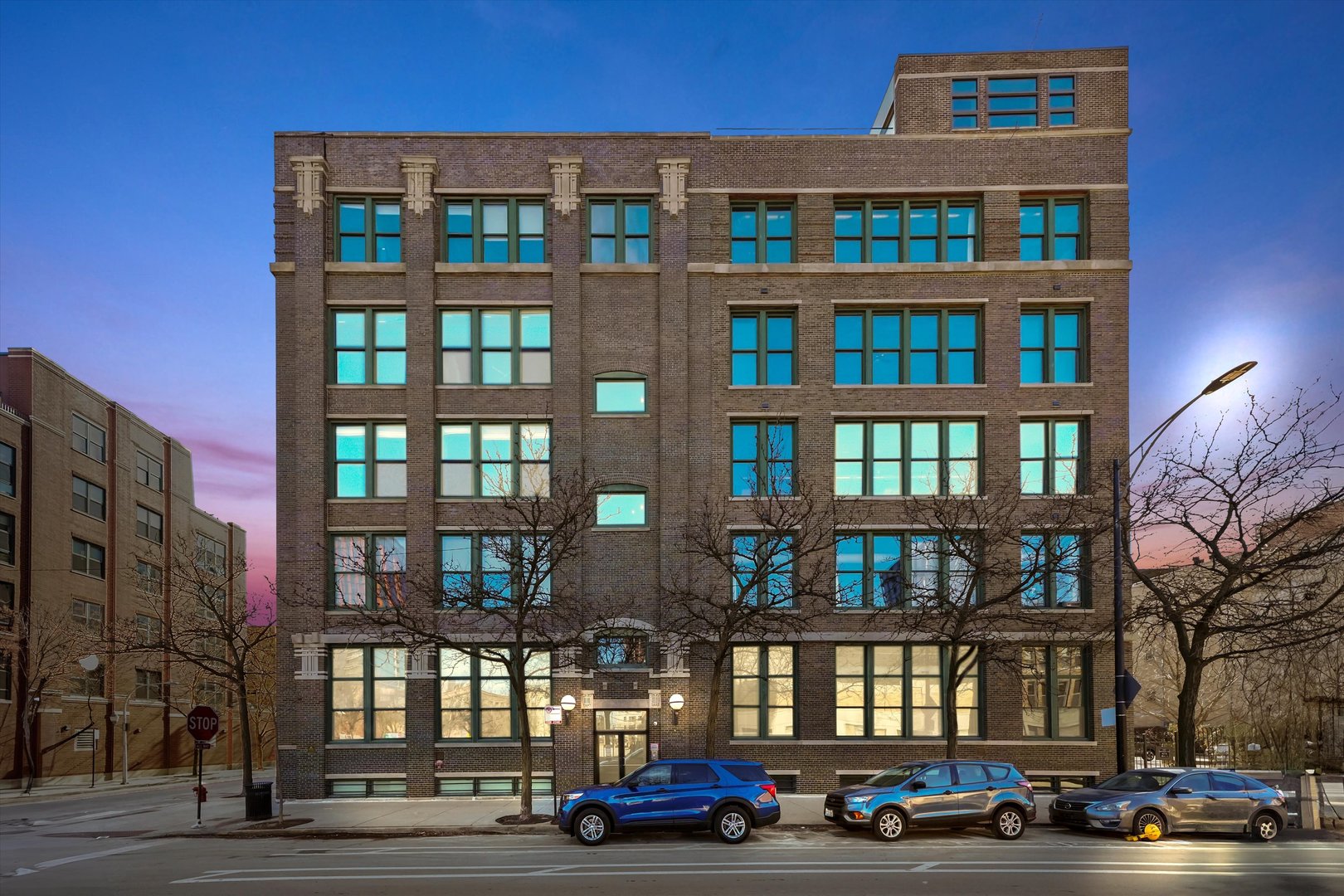 1327 W Washington Boulevard Unit: 3G