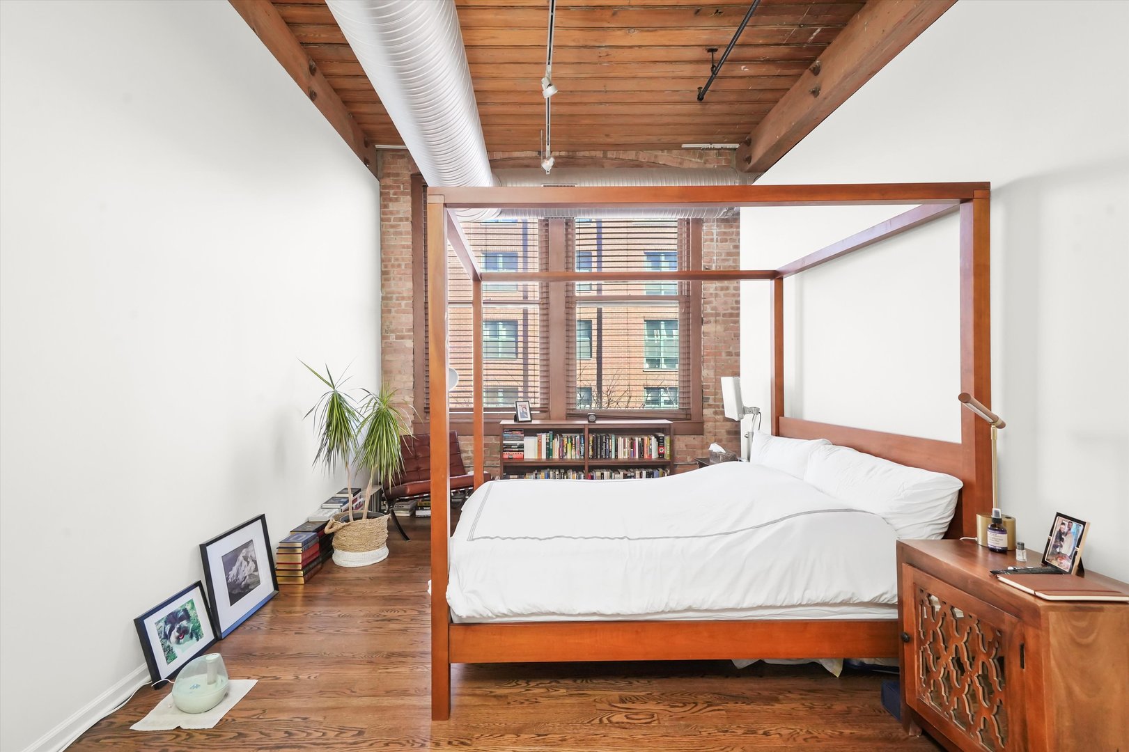 1327 W Washington Boulevard Unit: 3G