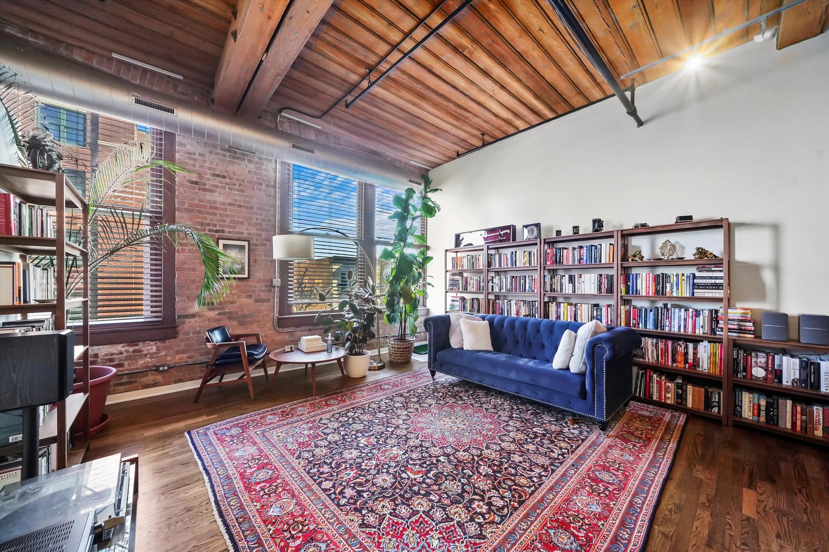 1327 W Washington Boulevard Unit: 3G