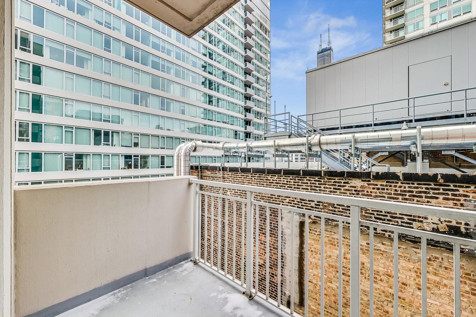 170 W Polk Street Unit: 1101