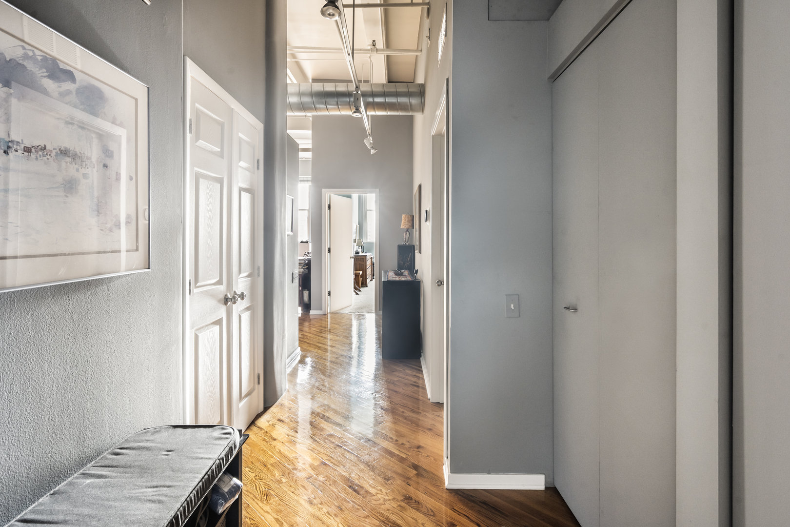 500 S Clinton Street Unit: 840