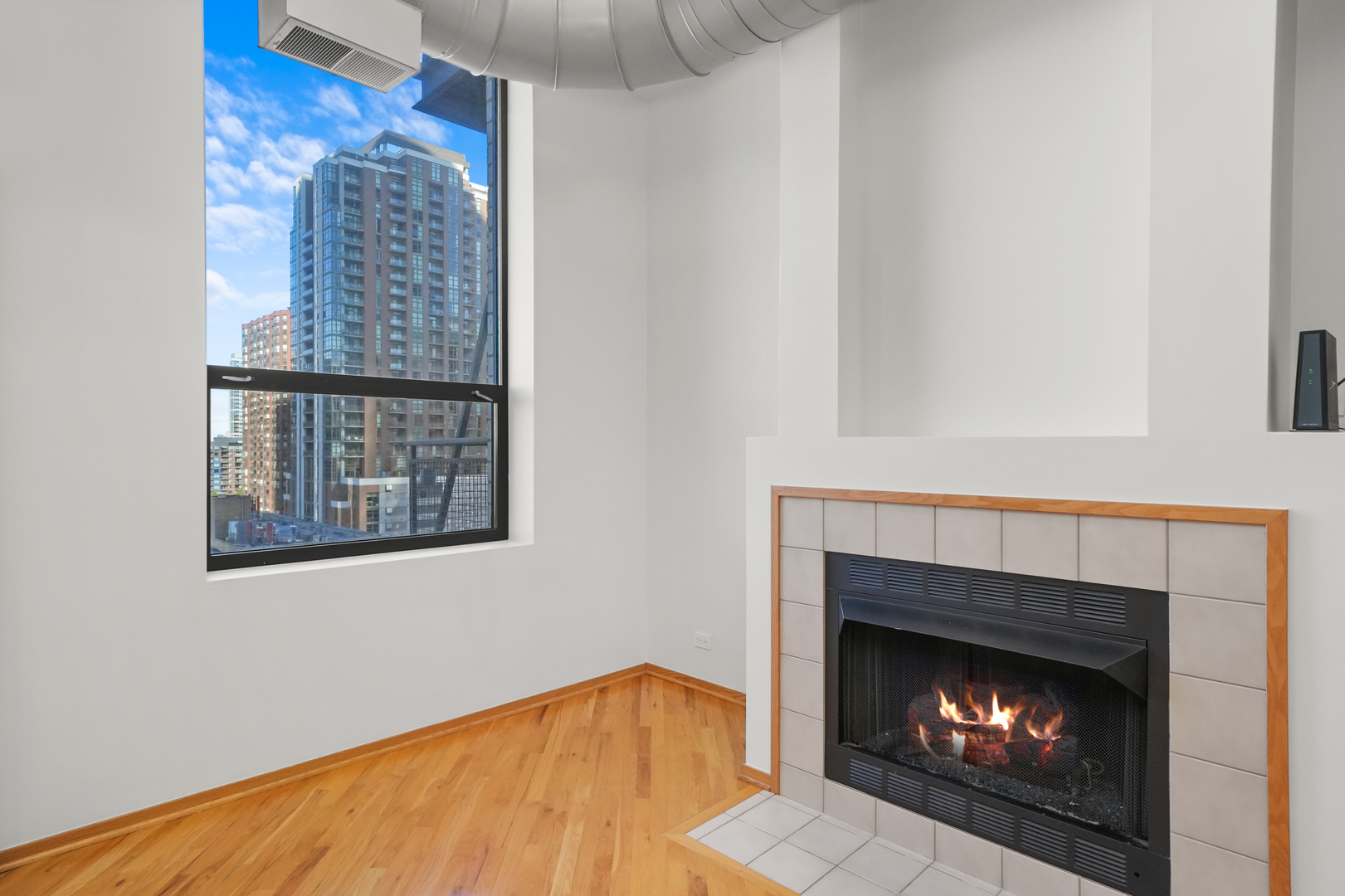 910 S MICHIGAN Avenue Unit: 914