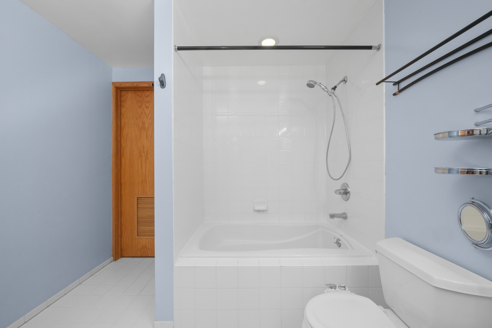 910 S MICHIGAN Avenue Unit: 914