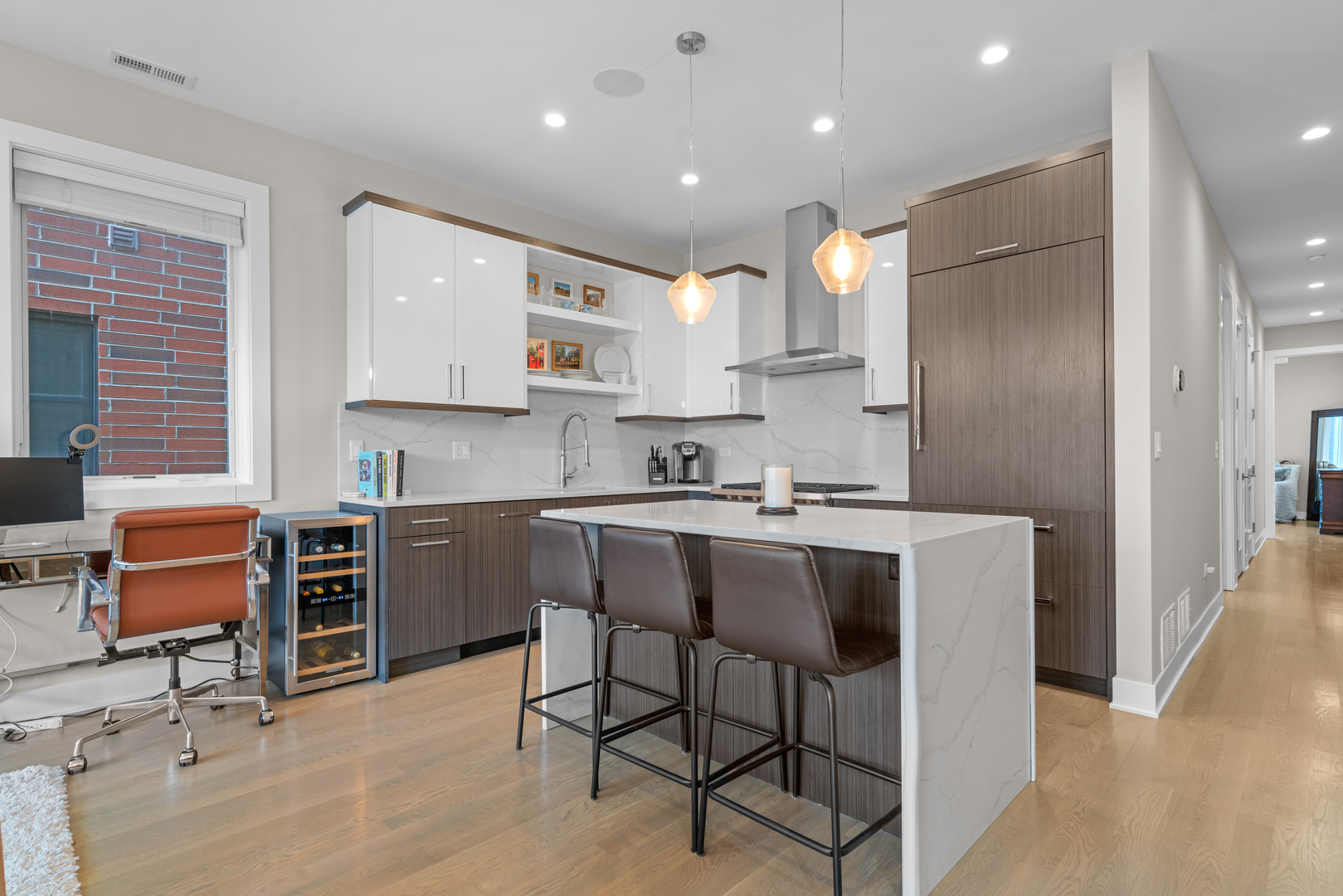 2649 N Mildred Avenue Unit: 2N
