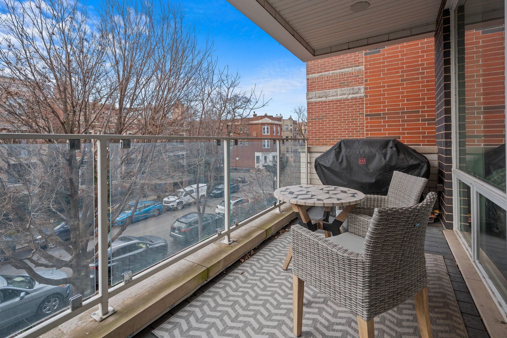 2649 N Mildred Avenue Unit: 2N
