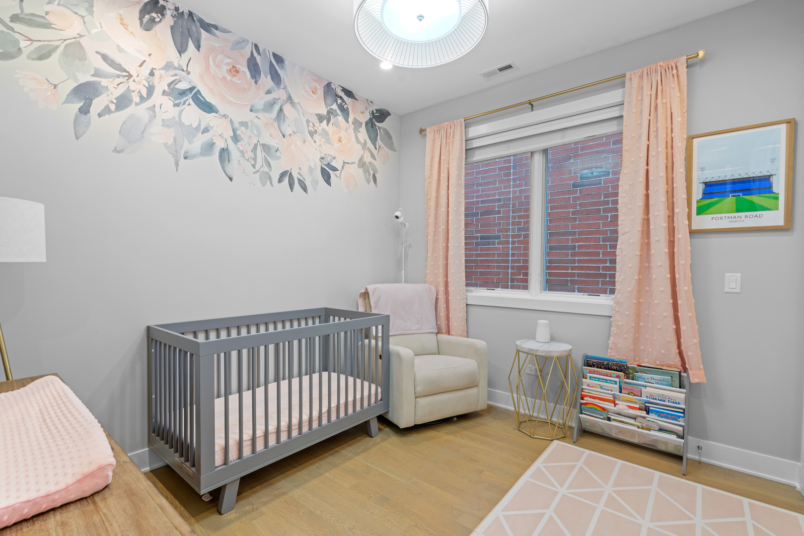 2649 N Mildred Avenue Unit: 2N