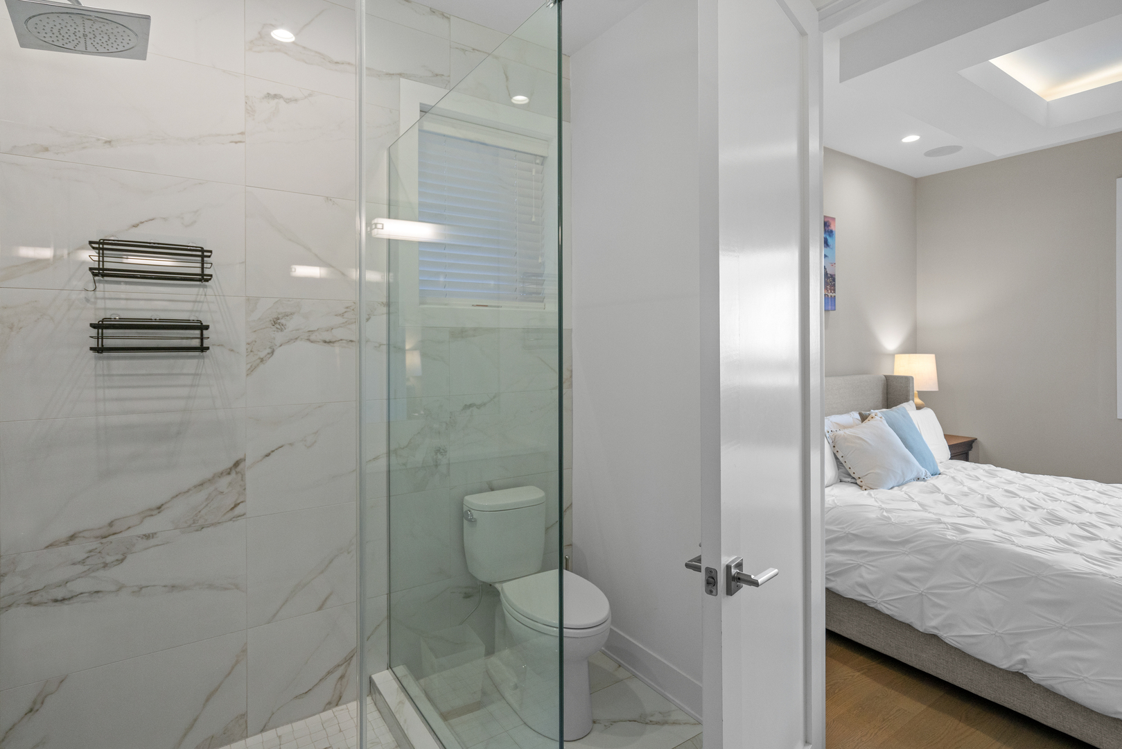 2649 N Mildred Avenue Unit: 2N