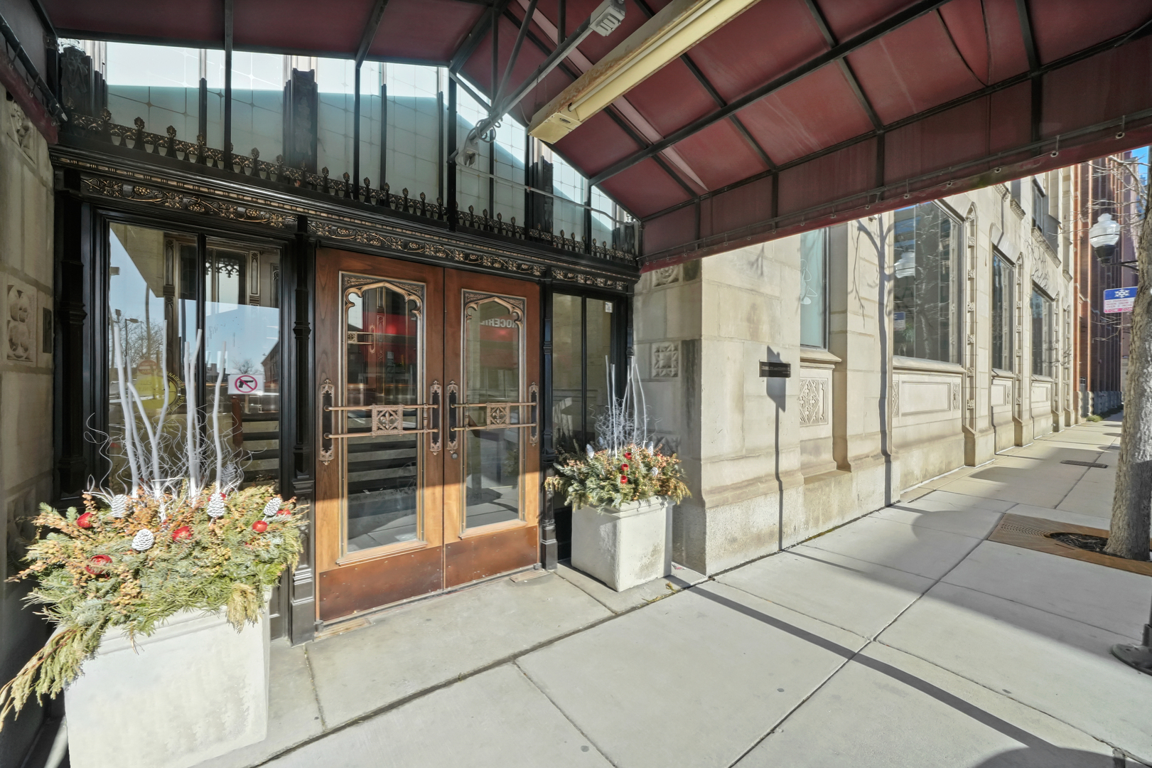 728 W Jackson Boulevard Unit: 324