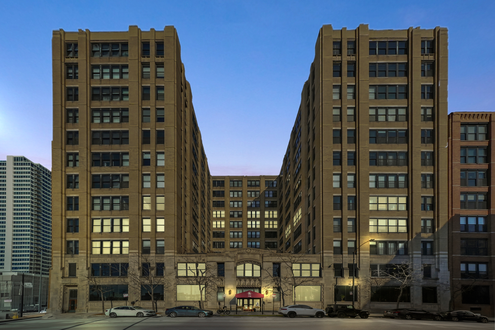 728 W Jackson Boulevard Unit: 324