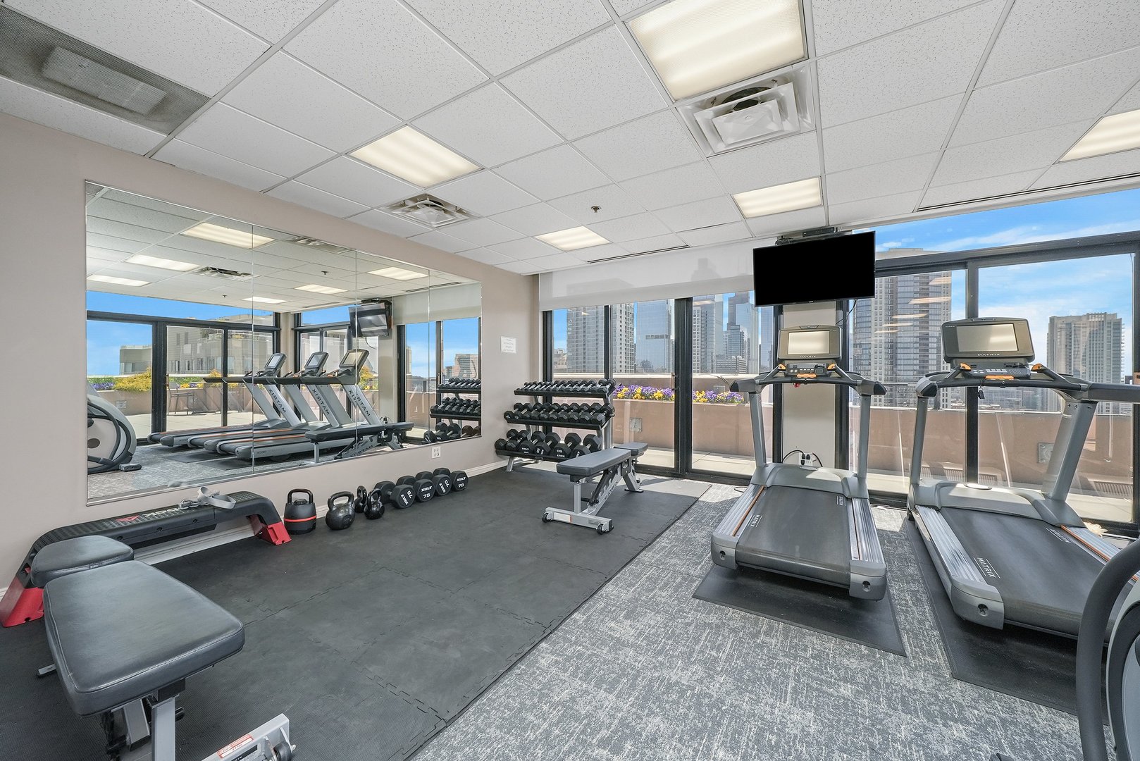 435 W Erie Street Unit: 1001