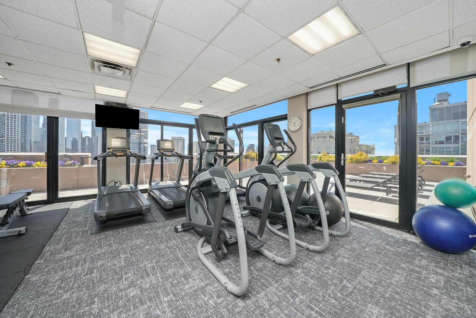 435 W Erie Street Unit: 1001