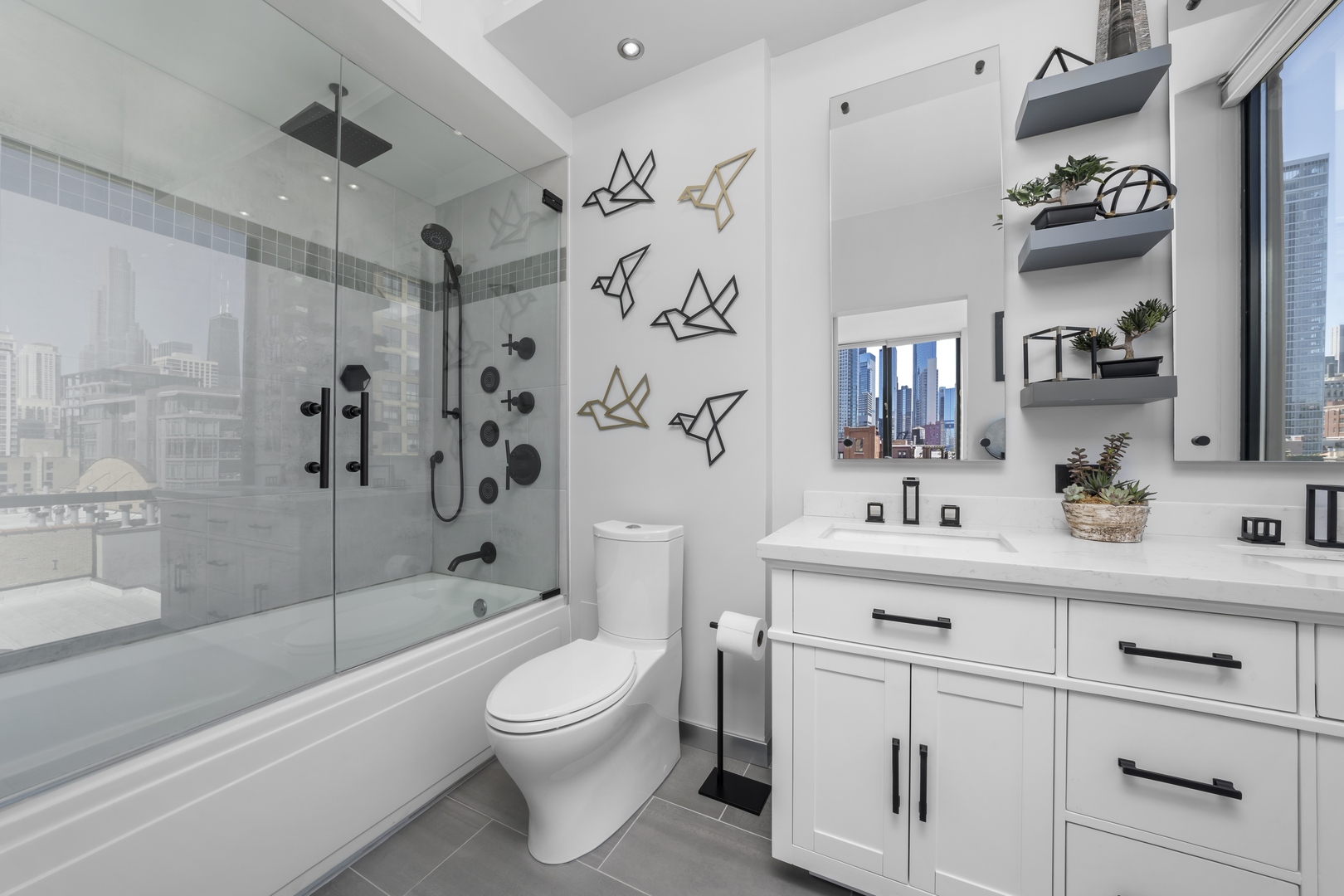 435 W Erie Street Unit: 1001