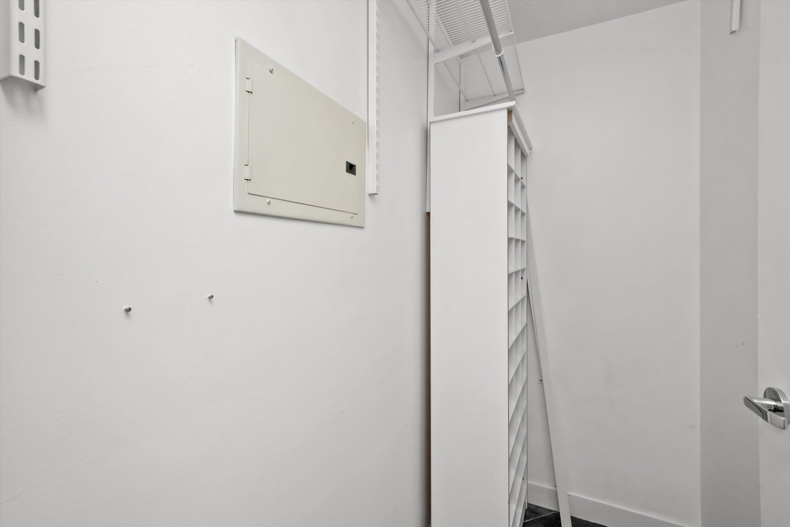510 W ERIE Street Unit: 601