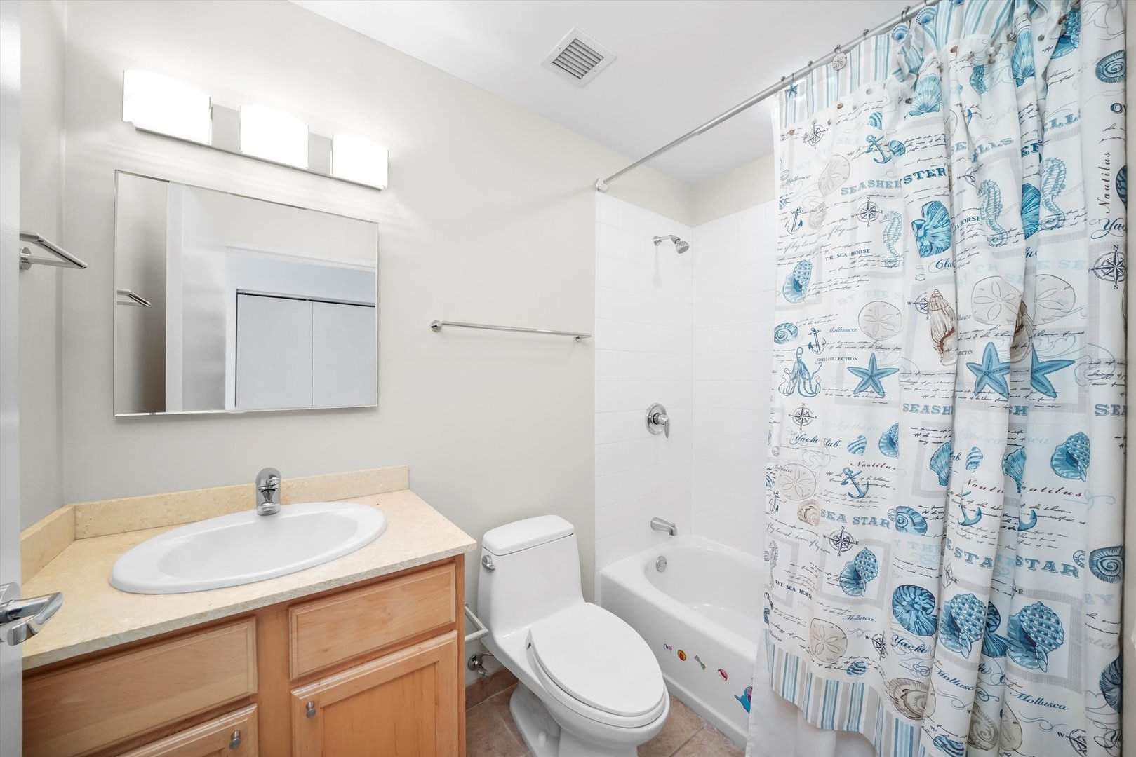 510 W ERIE Street Unit: 601