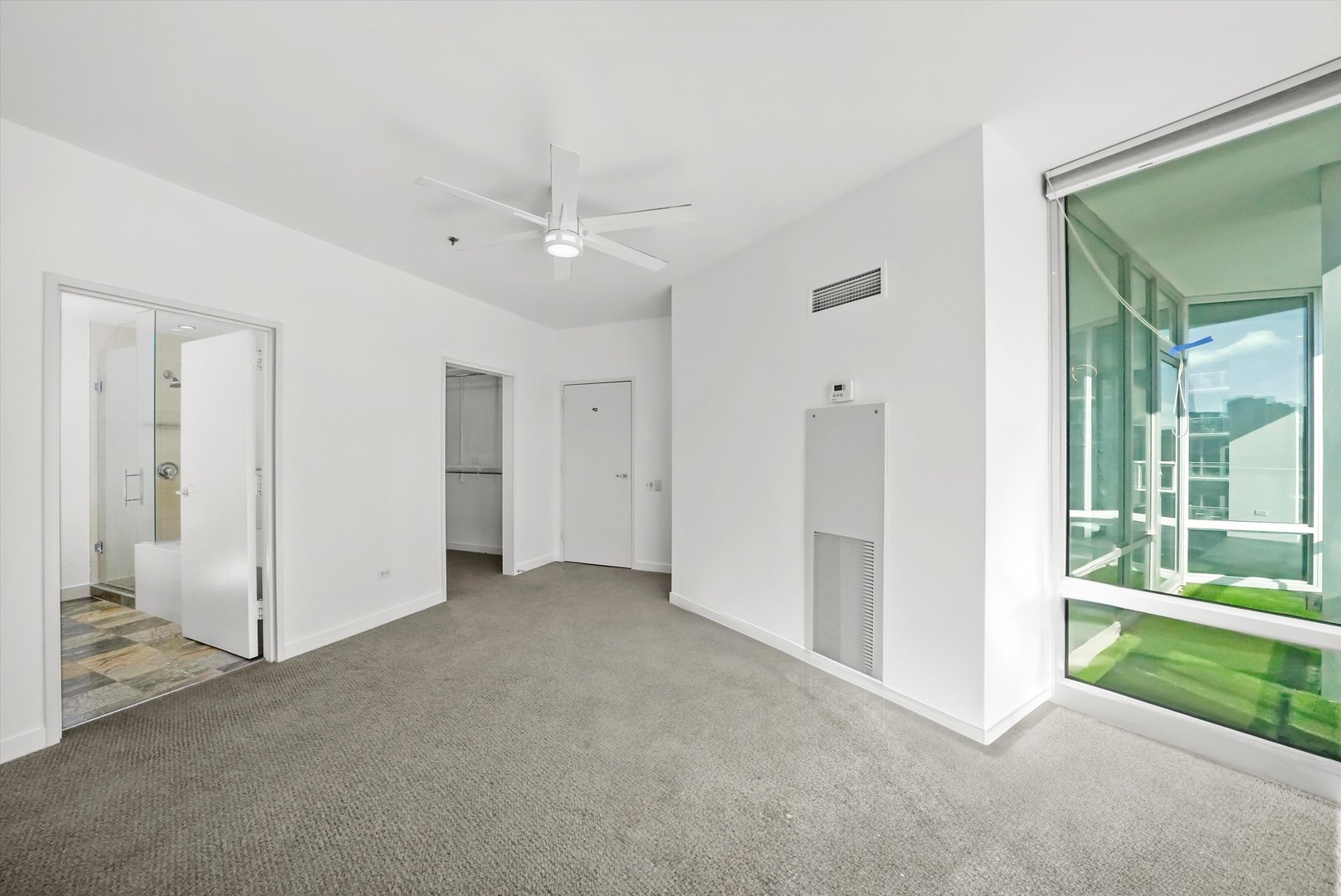 510 W ERIE Street Unit: 601