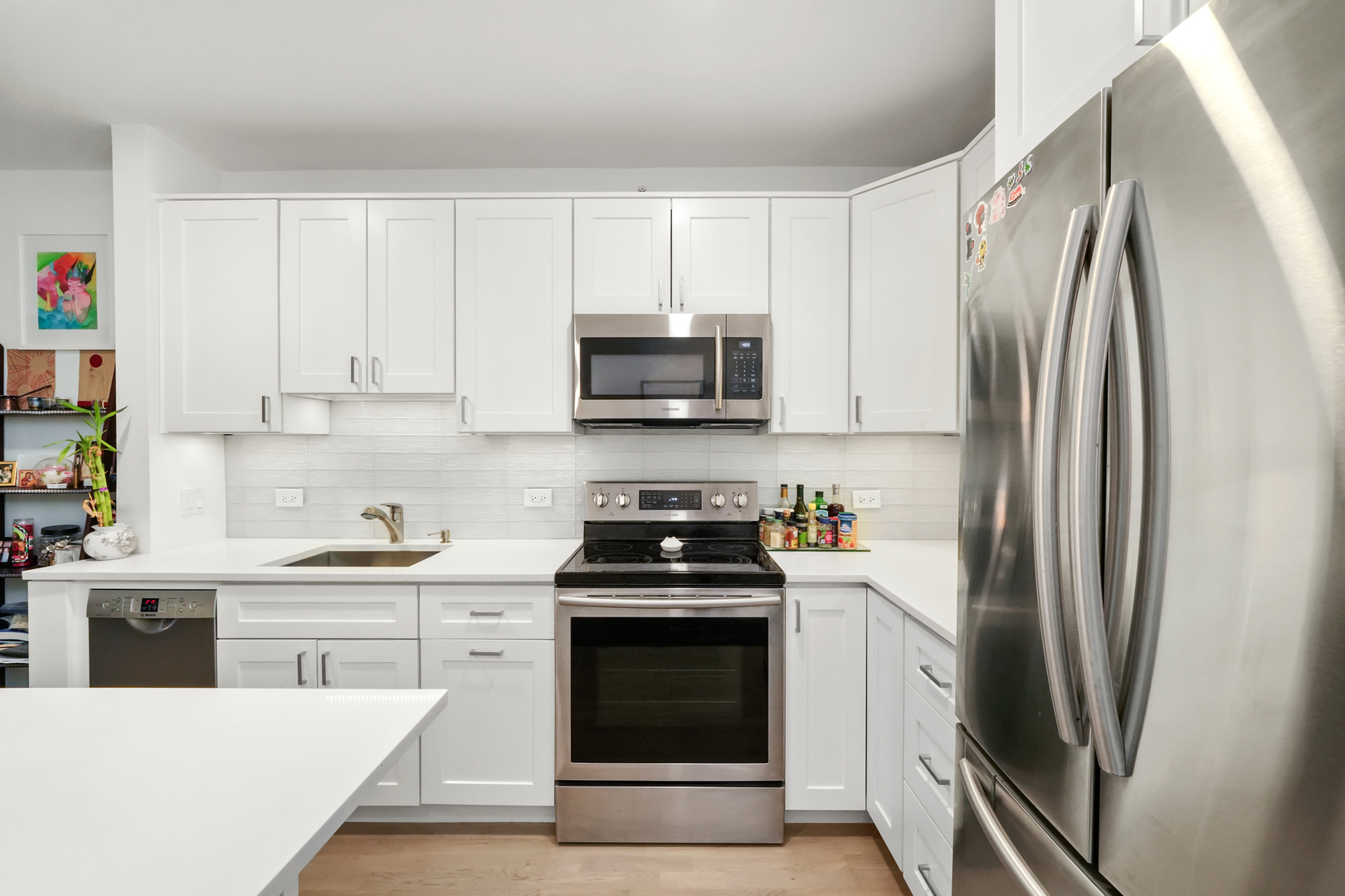 222 N Columbus Drive Unit: 1806