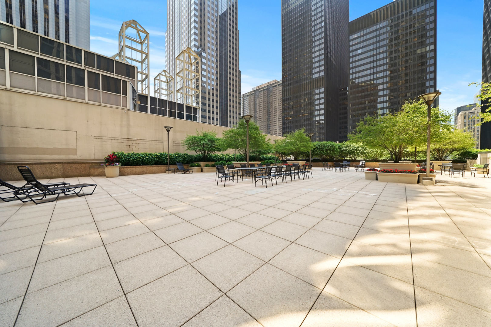 222 N Columbus Drive Unit: 1806