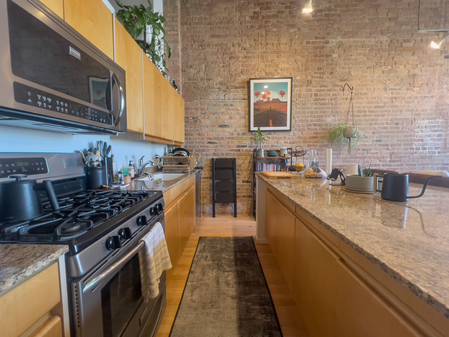 375 W ERIE Street Unit: 602