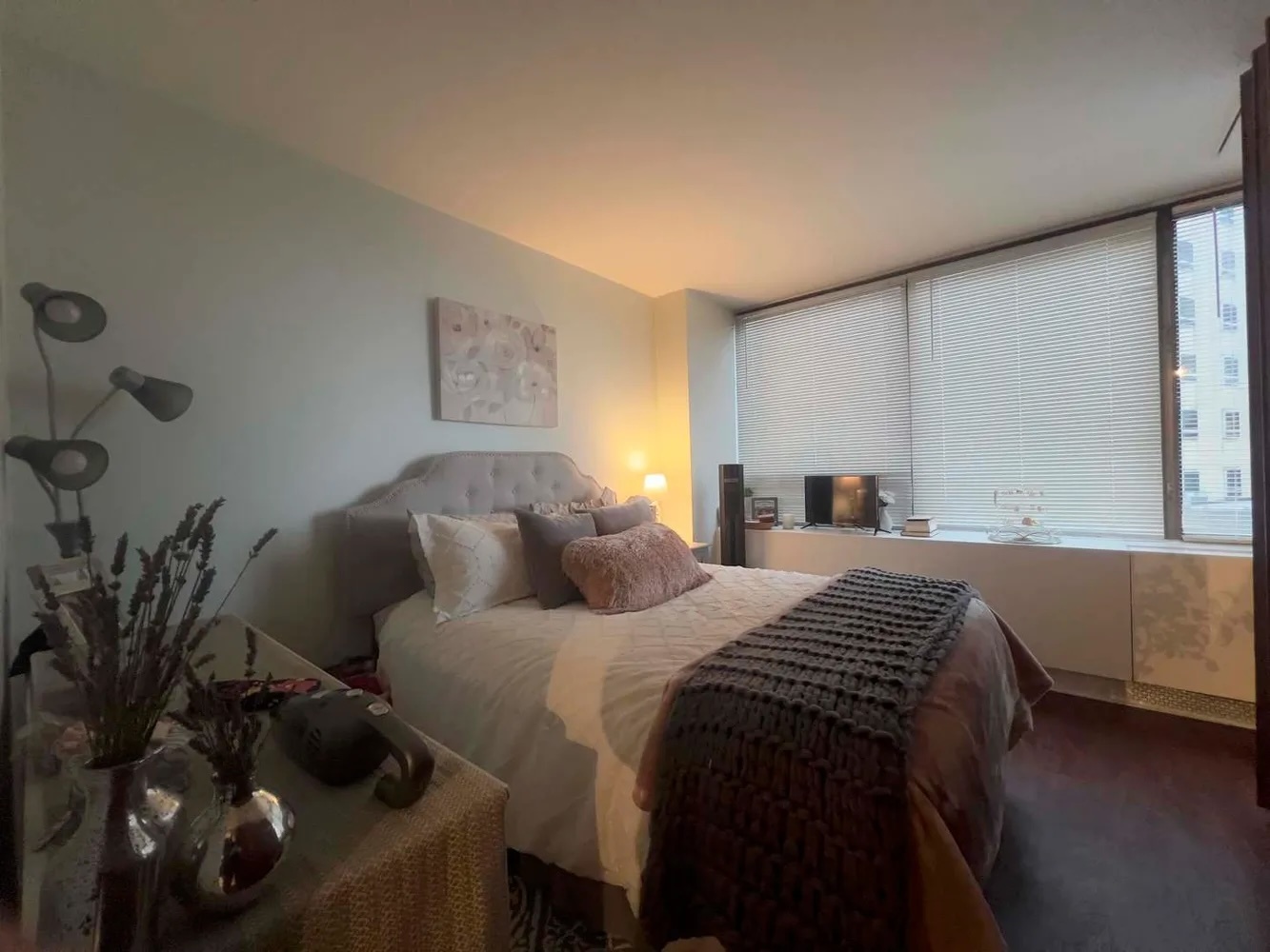2800 N Lake Shore Drive Unit: 611
