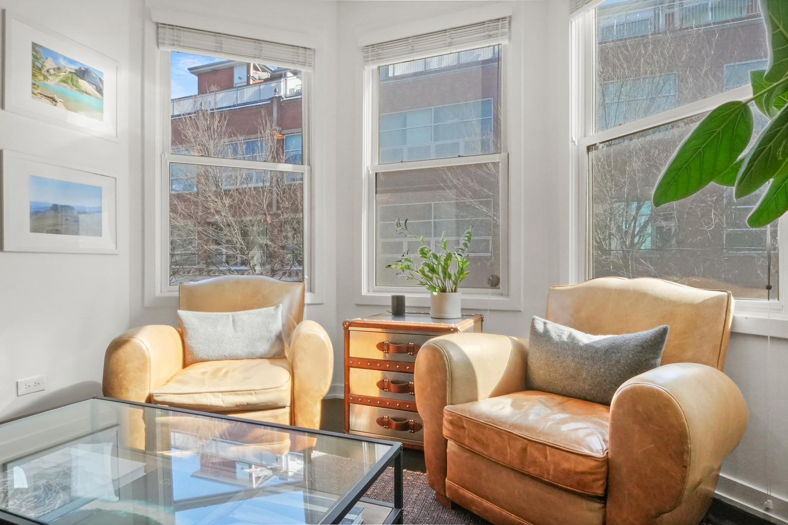 1735 W Division Street Unit: 204