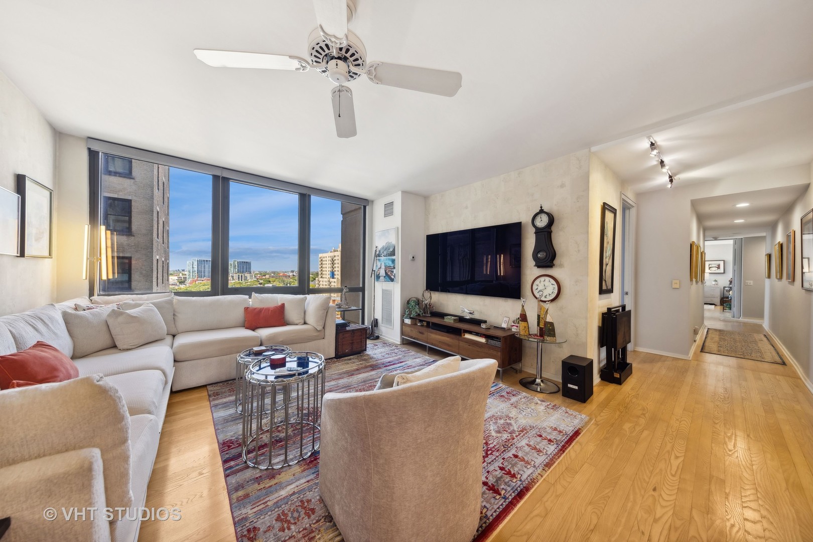 2314 N Lincoln Park West Street Unit: 15