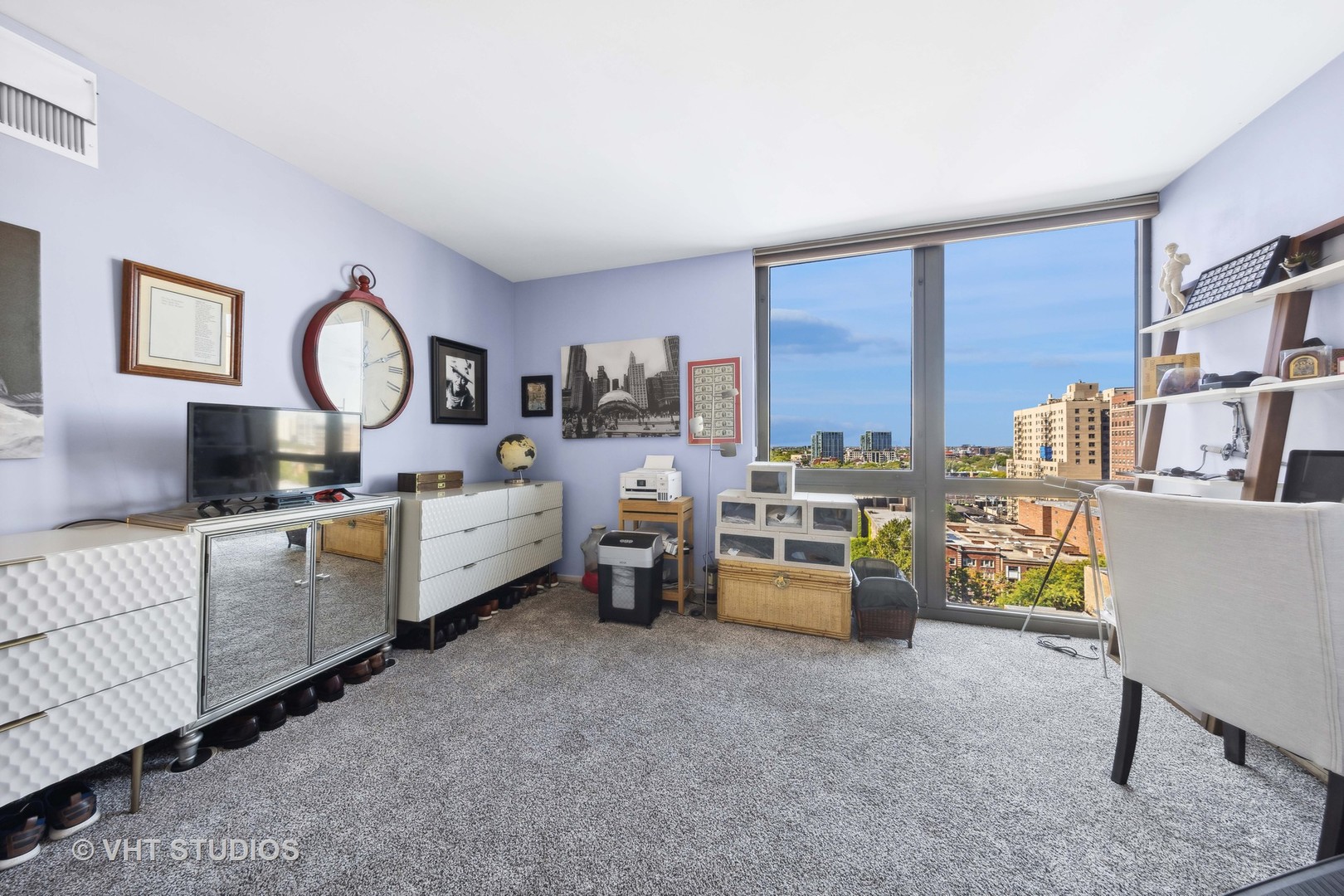 2314 N Lincoln Park West Street Unit: 15