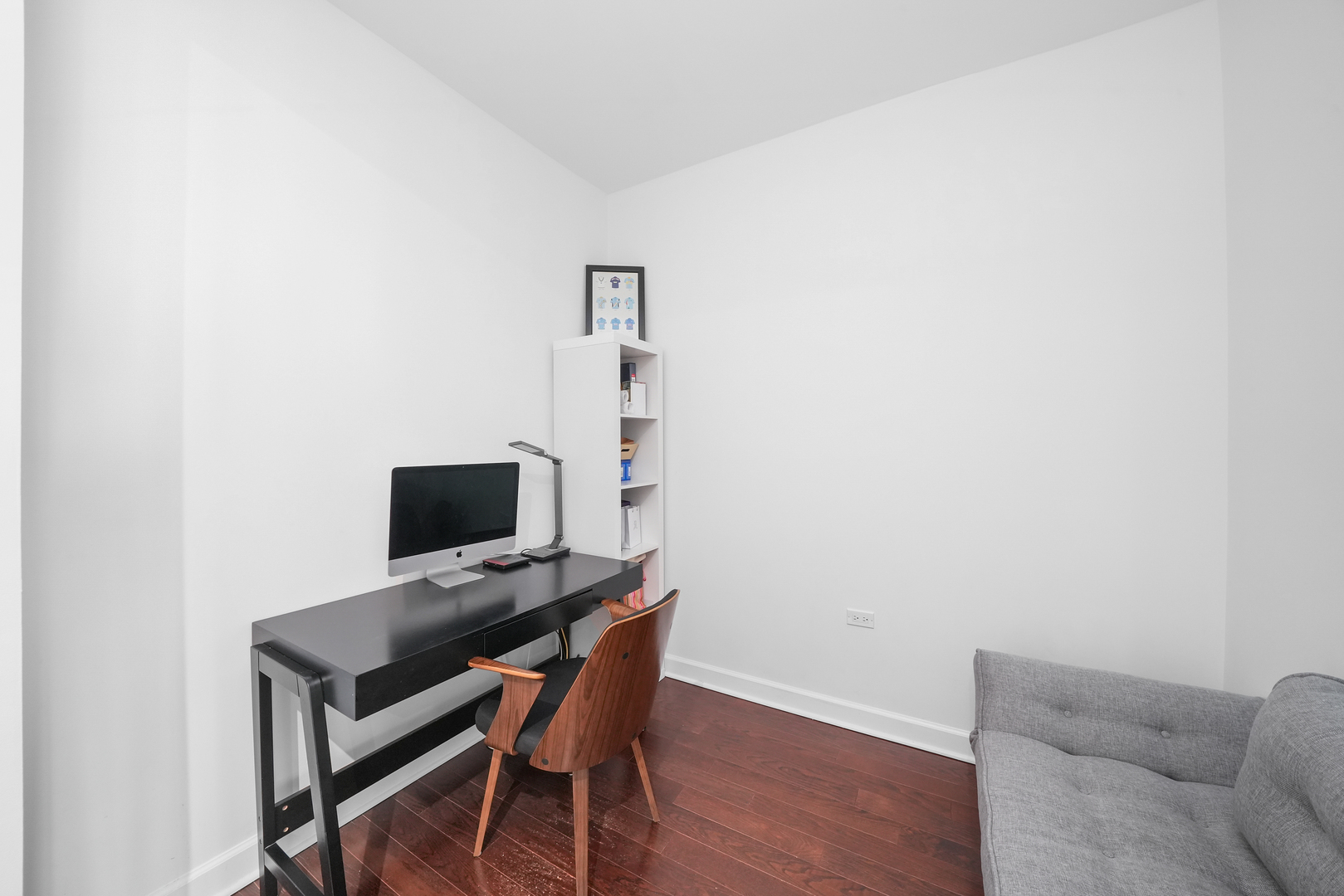 1629 S Prairie Avenue Unit: 908