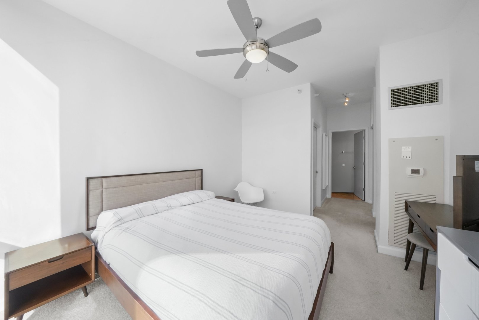 1629 S Prairie Avenue Unit: 908