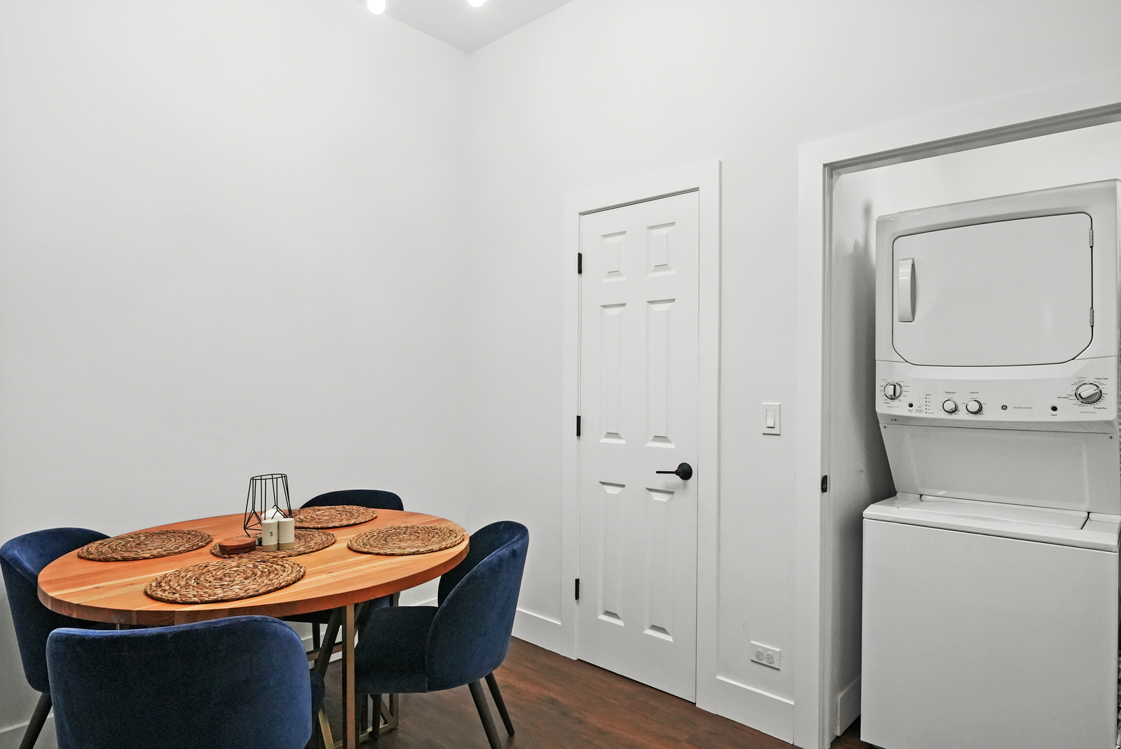 2101 W Rice Street Unit: 100