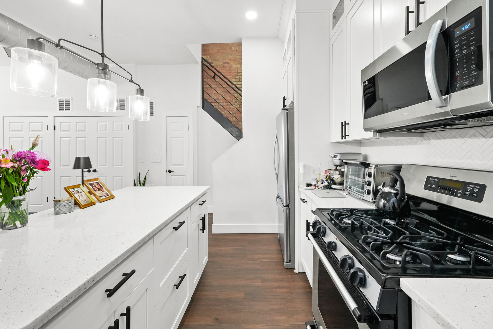 2101 W Rice Street Unit: 100