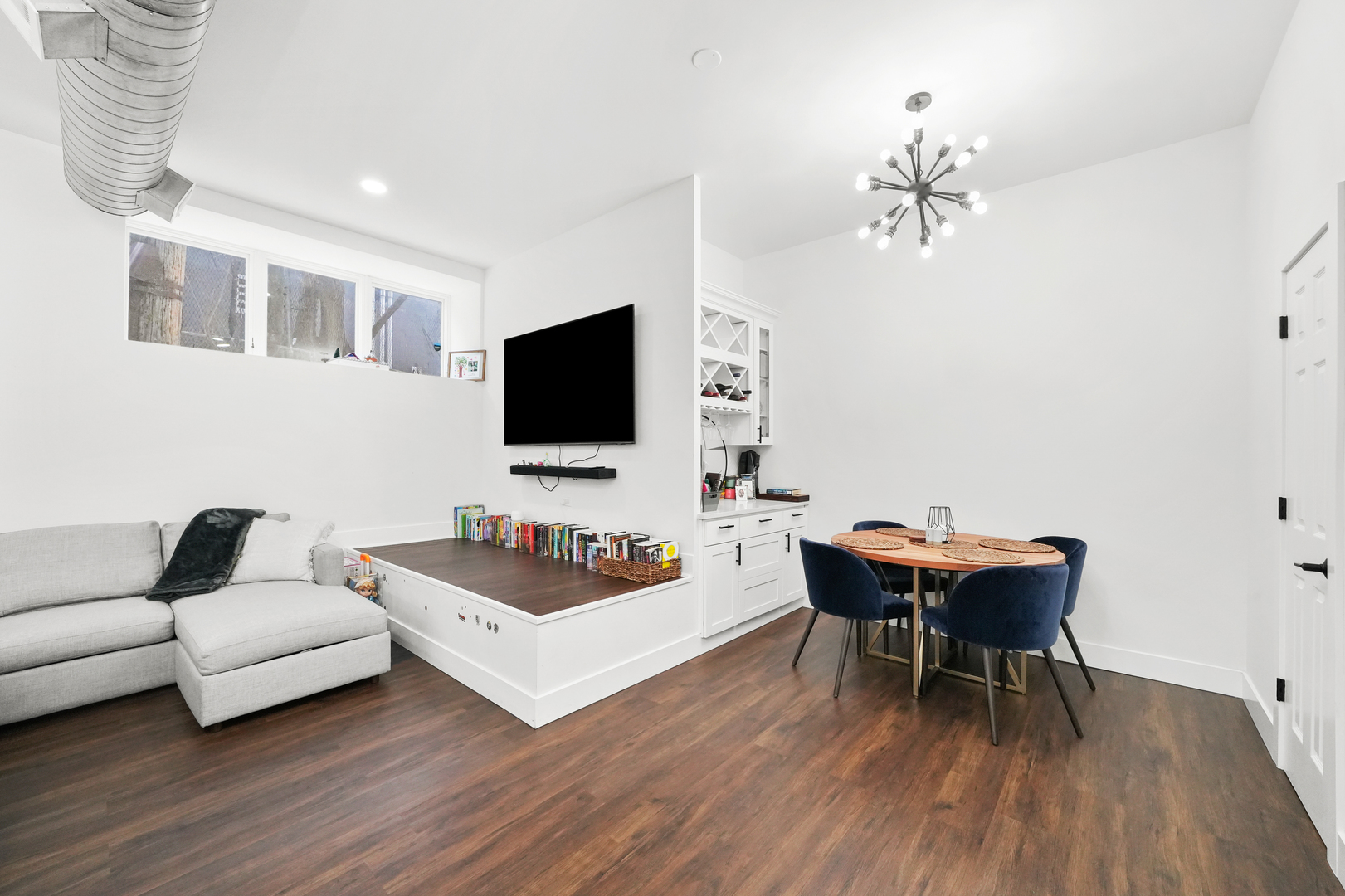 2101 W Rice Street Unit: 100