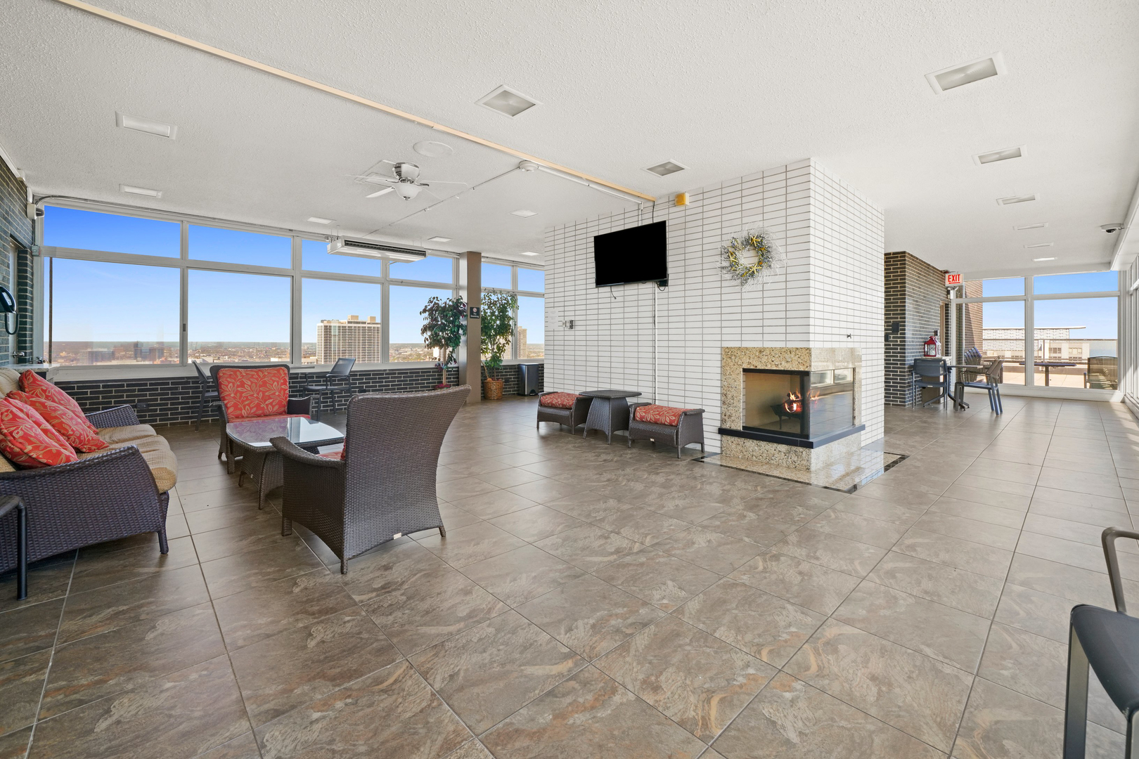 1440 N LAKE SHORE Drive Unit: 10EG