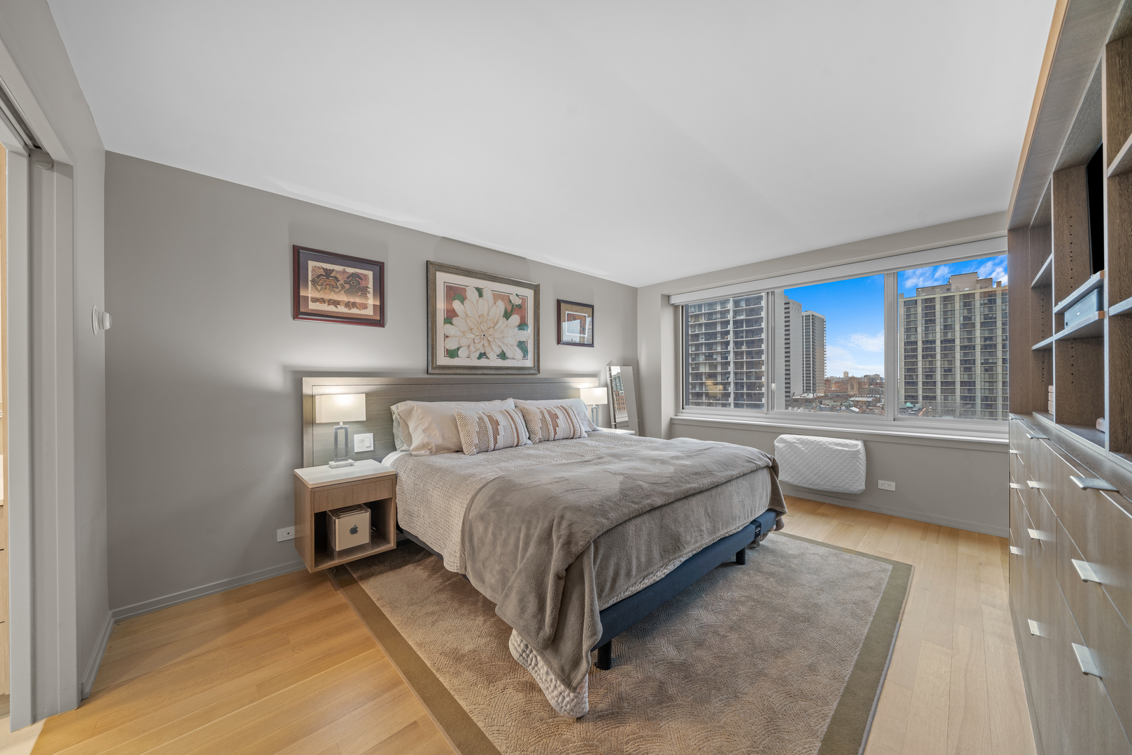 1440 N LAKE SHORE Drive Unit: 10EG