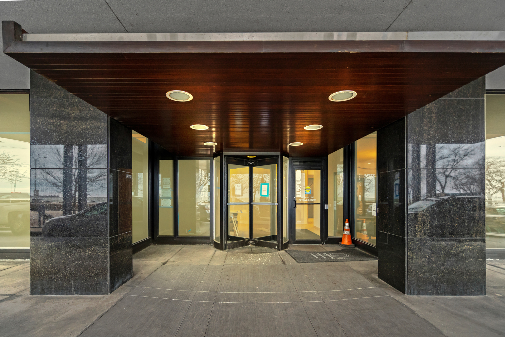 1440 N LAKE SHORE Drive Unit: 10EG