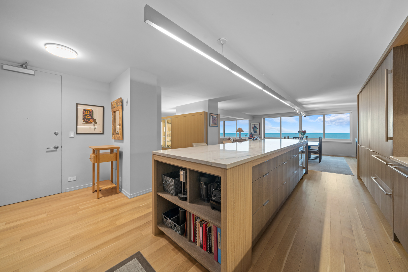 1440 N LAKE SHORE Drive Unit: 10EG