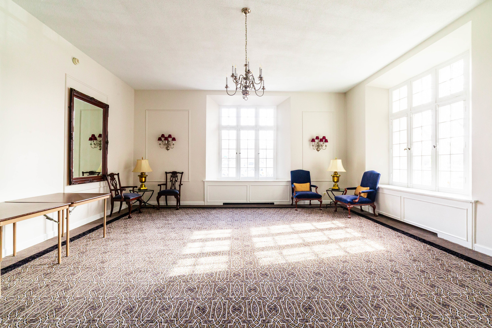 4300 N Marine Drive Unit: 706