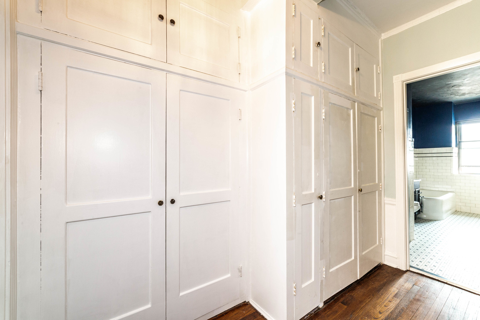 4300 N Marine Drive Unit: 706