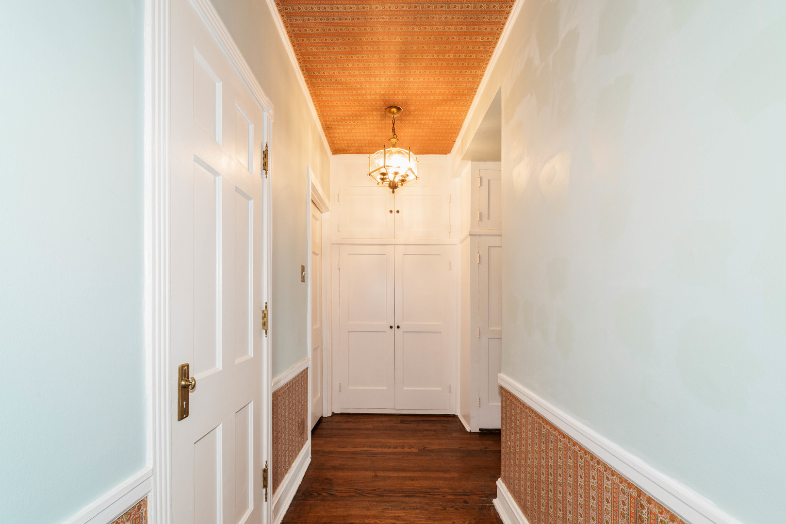 4300 N Marine Drive Unit: 706